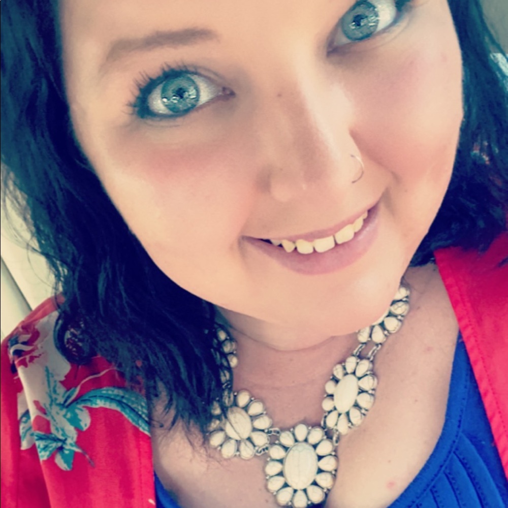 Meet your Posher, Haley